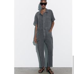 Grey 100% Jumpsuit Linen Xs Utility Jumpsuits And Rompers For Summer Workwear, Chic Zara Jumpsuits And Rompers With Pockets, Casual Zara Jumpsuits And Rompers With Relaxed Fit, Zara Casual Relaxed Fit Jumpsuits And Rompers, Casual Relaxed Fit Jumpsuits And Rompers By Zara, Casual Zara Jumpsuits And Rompers For Work, Casual Relaxed Fit Zara Jumpsuits And Rompers, Chic Summer Overalls By Zara, Zara Denim Jumpsuit With Pockets For Summer