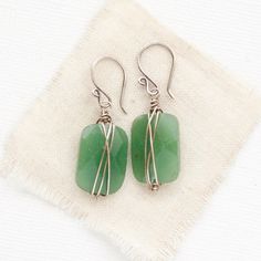 Green Aventurine Stone, Shepherds Hook, Aventurine Stone, Venetian Glass, Handmade Wire, Antique Finish, Green Aventurine, Jewelry Ideas