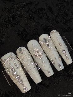 Nail Douyin, Nail Hot, Mystic Nails, Fake Nails Designs, Hippie Nails, Cute Nail Art Designs, Gel Nails Diy, Nails Design With Rhinestones