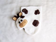 Baby Cow Cocoon * Size 0-3 Months * 2 piece Set ( Hat + Cocoon ) * Perfect to swaddle up your baby + look super adorable at the same time. * Also may be used for Newborn Photoshoots. * Hand Made with Love <3 Cow Crochet, Crochet Cocoon, Cow Costume, Baby Cocoon, Baby Cow, Swaddle Sets, Baby Cows, Photo Prop, 3 Months