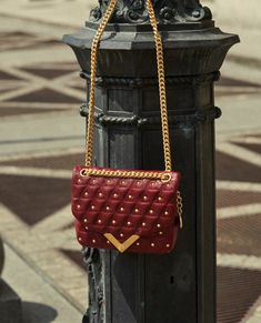 Sac mini Stella by The Kooples cuir bordeau studs dorés - THE KOOPLES Burgundy Colour, Chic Bags, Diamond Fashion, Burgundy Color, Arm Candy, Chanel Boy Bag