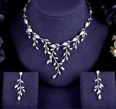 Wedding Jewelry - Cubic Zirconia Silver Vine Bridal Jewelry Set Luxury Elegant Bridal Necklace With Clavicle Chain, Delicate Bridal Jewelry, Vines Design, Crystal Wedding Necklace, Bridal Jewelry Set, Diamond Jewelry Designs, Platinum Jewelry, Silver Jewellery Sets, Fancy Jewelry