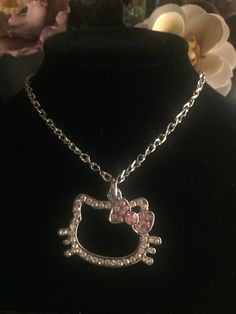 Hello Kitty Stuff Accessories, Mcbling Necklace, Dark Hello Kitty Aesthetic, Mcbling Jewelry, Goth Wishlist, 2010 Jewelry, Hello Kitty Chain, 2000s Necklace, 2000s Accessories