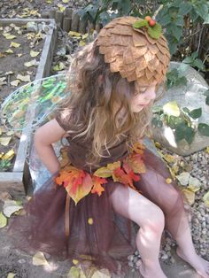 Child's Acorn Cap. $18.00, via Etsy. For my neice Crown Kids, Fairy Theme Party, Costume Carnaval, Halloween Costumes For 3, Cute Diy Projects, White Christmas Ornaments, Woodland Fairy, Woodland Christmas, Fairy Parties