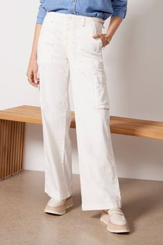 Perfect for dressing up or down, these stylish cargo pants by Sanctuary are crafted in stretch cotton twill fabric and feature a relaxed wide leg, utility-style pockets, and adjustable buckles at the waist. Stylish Cargo Pants, Feminine Blouses, Utility Pants, Shoe Size Conversion, Cargo Pant, Twill Fabric, Large Bust, Cotton Twill Fabric, Small Bust