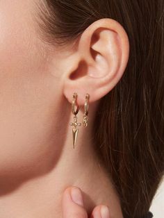 Dagger Earrings, Rock Punk, Punk Jewelry, Solid Gold Earrings, Gold Earrings Designs, Stylish Earring, Jewelry Case, Huggies Earrings