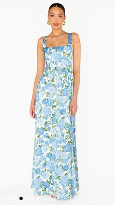 Garden Wedding Dress Guest, Printed Bridesmaid Dresses, Patterned Bridesmaid Dresses, Pastel Floral Dress, Dress Cottage, Floral Bridesmaid Dresses, Blue Floral Maxi Dress, Bridesmaid Colors, Guest Attire