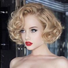 Retro Bob Haircut Vintage, Marilyn Hair, Vintage Bob Hairstyle, Vintage Hair Salons, Hair Retro, Gatsby Hair, Amanda Jones, Vintage Curls, Bouffant Hair