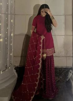 Fancy Dresses For Pakistani Wedding, Shaadi Dresses Pakistani, Shaddi Outfit Aesthetic, Red Traditional Dress For Eid, Aesthetic Desi Wedding Dresses, Pakistani Shadi Dresses, Aesthetic Pakistani Dresses, Pakistani Wedding Outfits Red, Desi Shadi Aesthetic