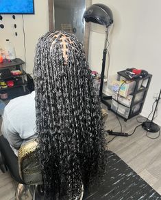 Queens Hairstyles, Braiding Ideas, Vacation Hair, Graduation Hair, Box Braid Hair, Cute Box Braids, Gorgeous Braids, Warrior Outfit, Vacation Hairstyles