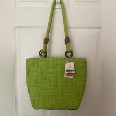 Cute Purse For Spring And Summer. Nice Wooden Accents. Elegant Green Beach Bag, Green Straw Bag With Adjustable Strap For Shopping, Green Straw Bag With Double Handle, Green Square Straw Bag, Square Green Straw Bag, Green Square Woven Bag, Black Leather Top, Woven Handbags, Vintage Baskets