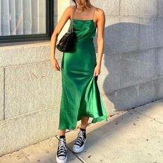 New With Tags Satin Backless Dress, Suspenders For Women, Cami Maxi Dress, Backless Prom Dresses, Bodycon Dress Parties, Women Party, Green Satin, Satin Dress, Looks Style