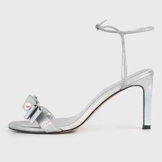 Silver Holographic Leather Opened Toe Bow Pearl Sandals With Stiletto Heels