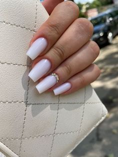 Milky white Milky Nails, White Acrylic Nails, Basic Nails, Simple Acrylic Nails, Work Nails, Classy Acrylic Nails, Ballerina Nails, Acrylic Nails Coffin Short