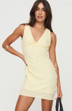 Feel your cutest in this linen-kissed minidress with sweet details like scalloped edges and a dainty satin bow. 31" length (size 4) Hidden side-zip closure V-neck Sleeveless Lined 70% viscose, 30% linen Hand wash, tumble dry Imported Yellow Linen Dress, Dress Plunging Neckline, Yellow Fits, Fleece Dress, Outerwear Outfit, Lace Ribbon, Loungewear Sets, Scalloped Edges, Satin Bow