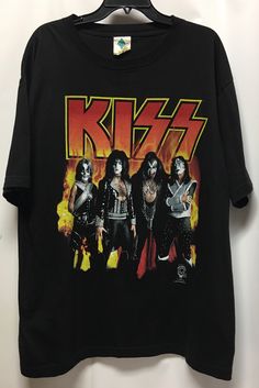 Vintage Kizz Alive Worldwide 96' 97        Tour Champ Concert Shirt Size: XL Condition: Great condition Oversize Tshirt Outfits, 70s T Shirts, Vintage Band Tees, Shirt Print Design, Concert Tees, Alternative Outfits