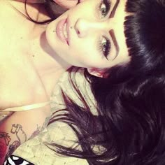 Bettie Bangs, Labret Vertical, Betty Bangs, Vertical Labret, Pin Up Hair, Psychobilly, Lip Piercing, Hair Envy, Pin Up Style