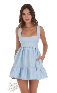 Aurora Square Neckline Dress in Blue | LUCY IN THE SKY Outfit Ideas With New Balance, Promotion Dresses, Crochet Granny Square Tutorial, Granny Square Tutorial, Granny Square Projects, Square Neckline Dress, Cute Formal Dresses, School Dance Dresses, Cute Homecoming Dresses