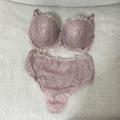 Victoria Secret Bra And Panty Set Bra: 34dd Panties: Medium Nwot Bra And Panty Set, Victoria Secret Bras, Bra And Panty Sets, Victoria Secret, Color Purple, Women's Intimates, Victoria's Secret, Bra, Purple