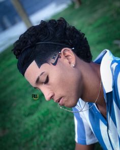 Student Haircut, Tomboy Haircut, Hair Twists Black, Black Hair Cuts, Curly Hair Fade, Dreadlock Hairstyles For Men, Dreadlock Hairstyles