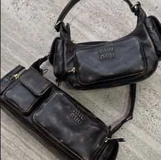 Miu Miu Bag, Pretty Bags, Mode Inspo, Cute Bags, Mode Inspiration, Outfit Casual, 귀여운 동물, Vintage Bags, Fashion Killa