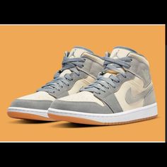 Brand New Air Jordan Coconut Milk. Youth Size 6.5 70s Converse, Nike X Travis Scott, Converse Run, Jordan Model, Air Jordan 1 Mid Se, Converse Run Star, Nike Air Jordan 1 Mid, Nike Dunk High, Nike Shox