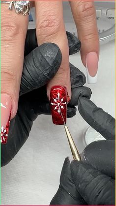 Celebrate the holiday season with these festive Christmas nail art designs! #ChristmasNails #FestiveNailArt #HolidayNails #WinterNails #ChristmasVibes