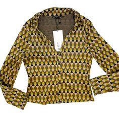 Zara Women’s Knit Vintage 70's Style Retro Printed Button Collared Shirt Size S 1131/853 Zara Women's Knit Button Collared Shirt The Retro Print And Geometric Pattern In Yellow, Brown, Green Fall Tones Give It A Unique 70's Vibe Long Sleeves And Casual Sleeve Type Make It Perfect For Cooler Weather. Made Of 97% Polyester And 3% Elastane Button-Up Closure Collared Neckline Machine Washable Size S 1131/853 New With Tags. Please See All Pictures For Style, Color, And Condition, And Remember That Co 70s Shirts For Women, Button Collar Shirt, Fall Tones, 70s Vintage Fashion, 70s Shirts, Party Inspo, Retro Print, Cooler Weather, Collared Shirt