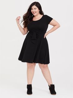 Black Jersey Fluted Skater Dress, DEEP BLACK Plus Size Gowns Formal, Knit Wrap Dress, Women Dresses Classy, Minimalist Capsule Wardrobe, Special Dresses, Black Jersey, Stylish Plus, Evening Dresses Elegant, Plus Size Womens Clothing