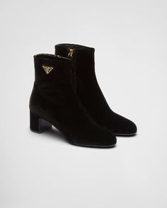 Prada Shoes Women, Prada Coat, Black Velvet Shoes, Prada Boots, Luxury Things, Metal Lettering, Velvet Ankle Boots, Leather Boots Heels, Velvet Boots