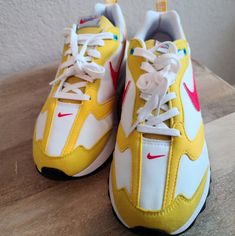 New Unused With The Box Original Men's Sneakers Fabric: Yellow, White And Red White Shoelaces Nike Sb Alleyoop, Nike Air Force High, Nike Air Uptempo, Fabric Yellow, Nike Sb Zoom, Track Shoes, White Shoes Sneakers, Red Nike, Nike React