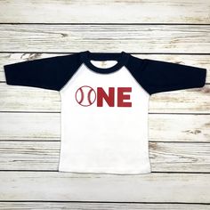 Get your little man birthday ready with perfect raglan tee! The back can be customized with first or last name! These tees are 100% cotton and are machine washable Design is made using flat red HTV Please leave customization in space provided. Feel free to message me with any questions! Red White Blue Party, Baby Boy Baseball, Boy Girl Twins, Baseball Birthday, Party Pictures, Body Suit Outfits, Blue Party, One Year Old, Raglan Tee