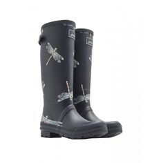 Womens Rubber Boots, Rain Outfit, Dream Closets, Boating Outfit, Rain Gear, Gorgeous Shoes, Rubber Boots, Women Outfits