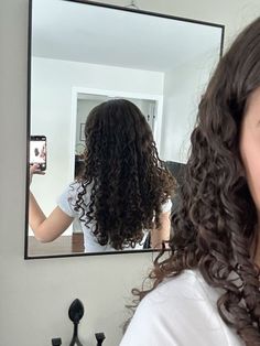 Curly Hair Pfp, Curly Brunette, Curly Perm, Mixed Hair