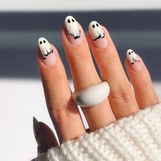 Get ready for spooky season with these 30 unique Halloween nail designs! From classic pumpkin patterns to intricate spider webs, explore a variety of nail art ideas that will make your Halloween celebrations extra special.
#halloweennails #spookynails #halloweennailart #halloweenbeauty #halloweenmakeup #halloweenstyle #halloweeninspo #halloweentrends #halloween2021 #halloweenideas #halloweenlook #halloweenmanicure #halloweennaildesigns #halloweenfashion #halloweenbeautytips Nail Art Halloween, October Nails, Nagel Tips, Goth Nails, Halloween Nail Designs