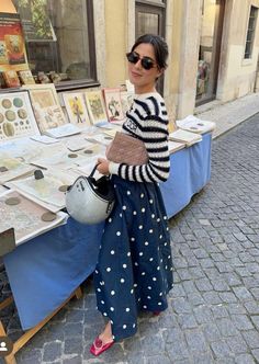 Vicky Montanari Outfits, Mixed Prints, Lady Style, Ootd Inspo, Outfit Formulas, Elegant Lady, Fall Capsule Wardrobe, Aesthetic Look, April 29