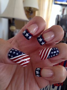 Elegant Fourth Of July Nails, Fourth Of July Gel Nails Ideas, Americana Nails, 4th Of July Nail Ideas, Easy Nail Art Tutorial, Gell Nails, Patriotic Nail, 4th Of July Nail