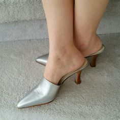 Silver Slip On Heels Slip On Heels, Beautiful Shoes, Shoes Women Heels, Kitten Heels, Shoes Heels, Slip On, Pumps, Size 6, Women Shoes