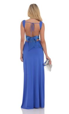 Open Back Bow Maxi Dress in Black | LUCY IN THE SKY Lucy In The Sky Prom Dress, Simple Prom Dresses, School Dance Dresses, Simple Prom Dress, Lucy In The Sky, Prom Dresses For Teens, Dance Dresses, The Sky, Prom Dress