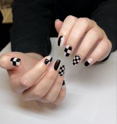 Clear Checkered Nails, Sparkly Checkered Nails, Oval Checkered Nails, Checked Nail Art, Checkered Nail Designs Short, Color Checkered Nails, Black And White Checkerboard Nails, Coffin Checkered Nails, Glitter Checkered Nails