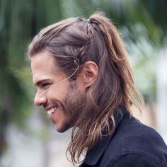 49 Badass Viking Hairstyles For Rugged Men (2021 Guide) Man With Long Hair, Hair 2018, Mens Braids, Mens Braids Hairstyles, Hair Styles 2017