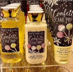 Bath And Body Perfume, Bath N Body Works, Bath Body Works Candles, Confetti Cake, Bath And Body Work, Bath And Body Works Perfume, Body Smells, Homemade Bath Products