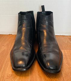 To Boot NY., Mens Black Chelsea Boots, 9. Missing back strap on 1 boot. Good condition. Mens; 9 Women s; 10.5 Fitted High-top Formal Boots, Fitted High-top Boots For Formal Occasions, Formal Fitted High-top Boots, Classic Square Toe Chelsea Boots For Formal Occasions, Fitted Formal Chelsea Boots With Square Toe, Formal Fitted Chelsea Boots With Square Toe, Classic Chelsea Boots With Square Toe For Winter, Winter Chelsea Boots With Snip Toe, Classic Winter Chelsea Boots With Square Toe