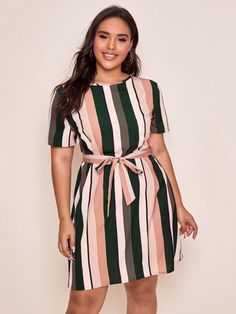 Plaid Print Skirt, Belted Tunic, Fancy Short Dresses, Sukienki Plus Size, Lace Gown Styles, Look Plus Size, Short Gowns, Chiffon Fashion, Classy Casual Outfits