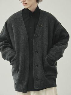 Composition : 100% woolColor : GreyCountry of Origin : Republic of Korea Classic Gray Wool Cardigan, Casual Wool Cardigan For Business, Modern Gray Wool Outerwear, Modern Wool Cardigan For Winter, Casual Gray Wool Cardigan, Gray Wool Cardigan For Winter, Gray Merino Wool Outerwear For Winter, Gray Merino Wool Outerwear For Fall, Winter Coat Men