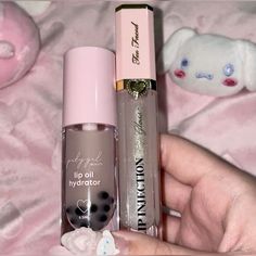 Pink Aesthetic Makeup, Girl Pink Aesthetic, Aesthetic Dior, Makeup Lipgloss, Too Faced Lip Injection, Girl Essentials, Hyper Feminine, Makeup Needs