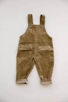 Product Description: A fall and winter must, dress your little tot in our adorable corduroy overalls! Corduroy Overalls • 100% cotton • Corduroy design • Accent buttons for a simple on-and-off • Two level buttons for grow-with-me featureCare Instructions: • Machine wash cold - Gentle cycle Overalls Corduroy, Patriotic Embroidery, Corduroy Overalls, Girls Coming Home Outfit, Toddler Fall, Coffee Sizes, Coming Home Outfit, Boys Top, Waffle Knit