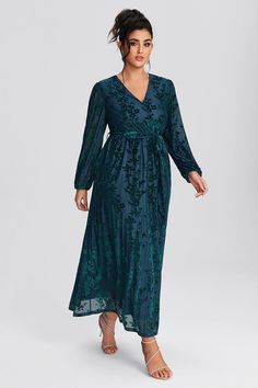 Embrace timeless elegance with the Curveins Plus Size Teal Green Velvet Floral Maxi Dress. This stunning maxi dress features a luxurious velvet floral pattern, a flattering wrap design, and long sleeves, perfect for evening soirees, weddings, or formal galas. The adjustable waist tie ensures a custom fit for added comfort and sophistication. Fit & Sizing Season: Fall, Winter Type: Regular Stretch: Slightly Stretchy Sleeve Length: Long Sleeves Dresses Length: Maxi Color: Teal Green Style: Formal, Plus Size Wedding Outfits, Dr Hyman, Long Sleeves Dresses, Plus Size Velvet, Wedding Guest Outfit Ideas, Belted Wrap Dress, Velvet Maxi Dress, Cocktail Formal, Velvet Maxi