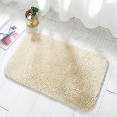 Thickened Bathroom Floor Mat Machine Washable Bathroom Absorbent Non-slip Mat description: Occasion: living room, bedroom, bathroom Material: polyester fabric + TRP non-slip bottom Color: as shown Shape: rectangle Size: 40x60cm Soft and comfortable, will not harm the baby's skin Suitable for home decoration, living room carpet, area carpet, baby crawling nursery, yoga mat, etc. Please note that due to the influence of light and screen, there will be a slight color difference. Please understand! Luxury Bath Mats, Rugs For Bathroom, Bathroom Floor Mat, Bathroom Rugs Bath Mats, Cotton Bath Rug, Luxury Bath, Shower Rugs, Minimalist Kitchen, Bathroom Flooring