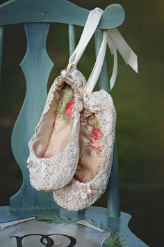 "This lovely bridal ballet style shoe is an elegant and comfortable choice for your wedding day.  Made of fine satin and covered with  a collection of vintage laces,  they are a  romantic compliment to your wedding gown. Lovingly embellished with an abundance of hand made  flowers and roses, rhinestones and pearls,  you will be dancing on a cloud in these exquisite slippers. Lined in vintage rose pattern and padded with cotton quilting ,  their comfort will allow you to enjoy your day to the fullest. All of the shoes in my shop are individually custom made  by me, to each bride's specific measurements .  Please see the last photos for visual instructions on how to measure your feet while standing with your weight on them. 1. LENGTH 2. WIDTH 3. TOP WIDTH 4. HEEL WIDTH 5. ANKLE You MUST INCL Lace Wedding Flats, Altered Shoes, Bridal Ballet Flats, Ballet Decor, Lace Bridal Shoes, Wedding Ballet Flats, Lace Ballet Flats, Bridal Shoe, Ballet Shoe